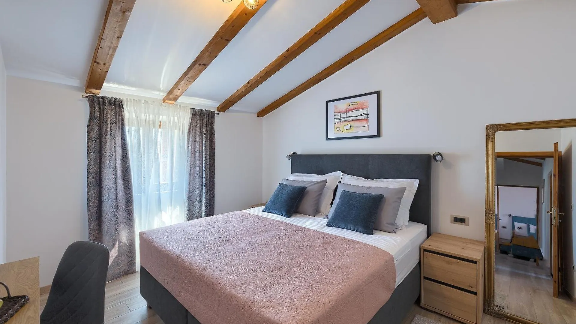 Villa Tonin: Istrian Retreat with Pool and Whirlpool Marcana Croatia