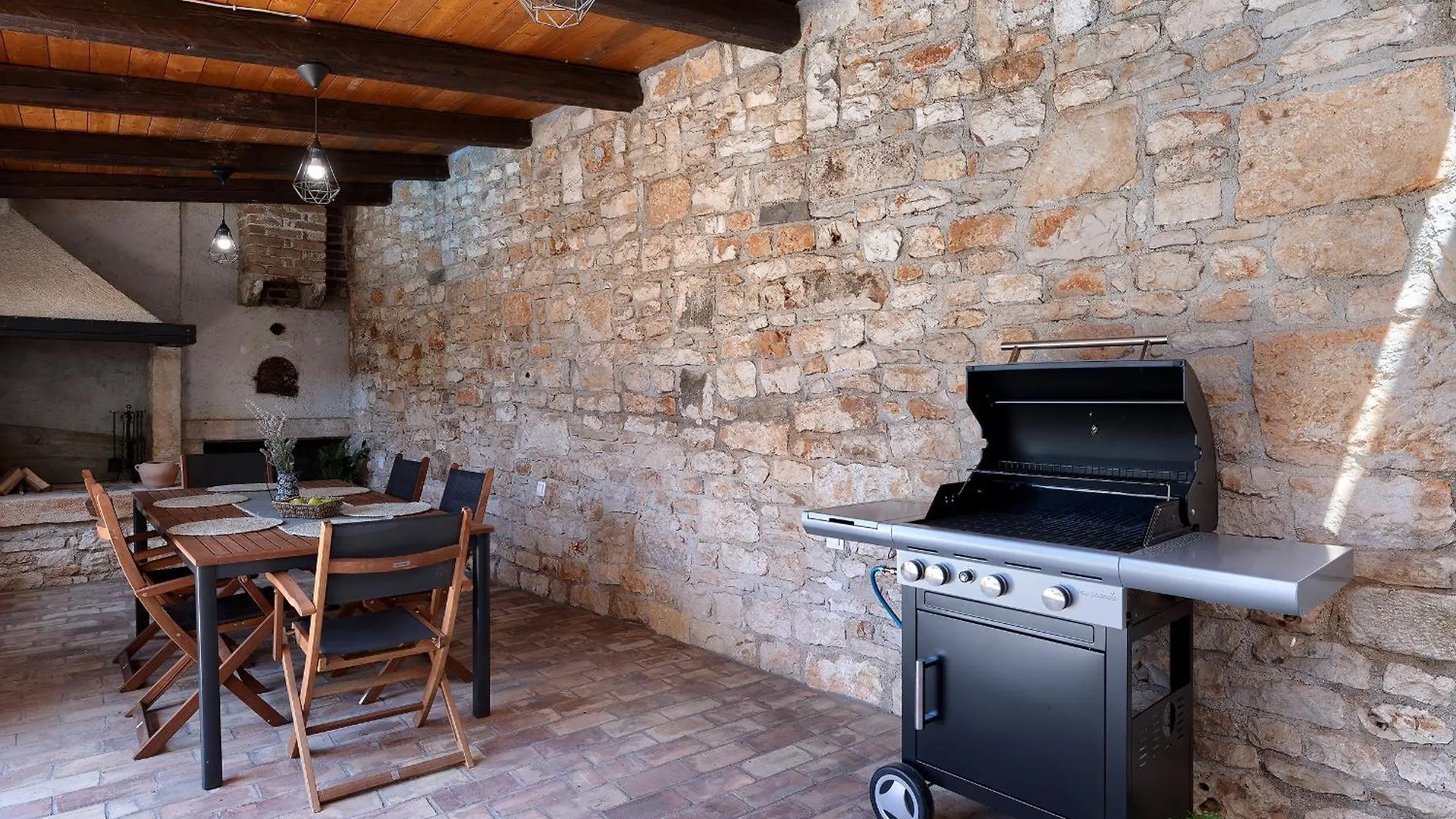 Villa Tonin: Istrian Retreat with Pool and Whirlpool Marcana 0*,  Croatia